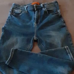 Junior's Wax Jean's like new so 9/29